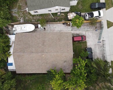 3115 Windsor Ave, West Palm Beach, FL 33407 - photo 2