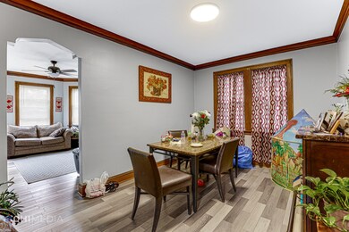 5358 W Wellington Ave, Chicago, IL 60641 - photo 6