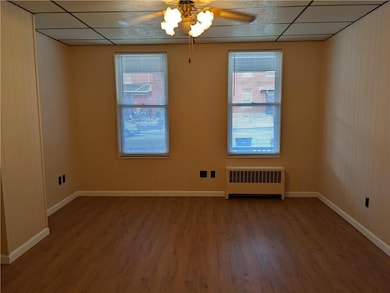 1241 E 3rd St, Bethlehem, PA 18015 - photo 4