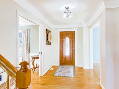 660 Robin Ridge, Elgin, IL 60123 - photo 2