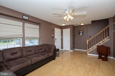 12 Yorktown Ct, Woodbury, NJ 08096 - photo 4