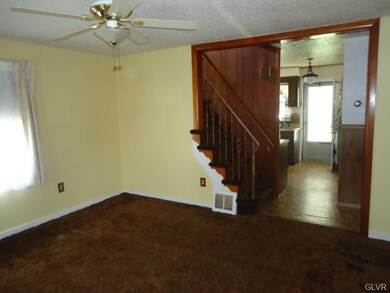 5153 Garfield Ave, Whitehall, PA 18052 - photo 4