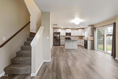 1803 25th St W, Williston, ND 58801 - photo 6