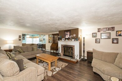 8310 Mansfield Ave, Burbank, IL 60459 - photo 7