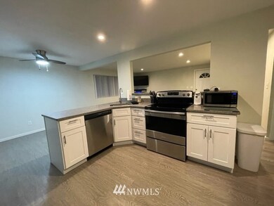 6217 S Huson St, Tacoma, WA 98409 - photo 5