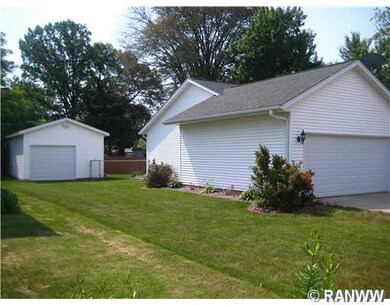 3355 Fern Ct, Eau Claire, WI 54703 - photo 2