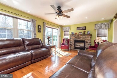 1716 Weidner Ct, Quakertown, PA 18951 - photo 6