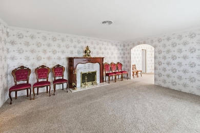 11704 E Nebraska Ave, Selma, CA 93662 - photo 3