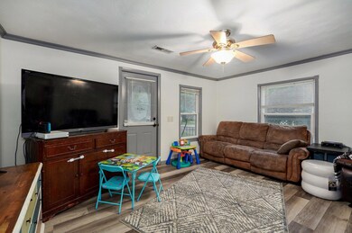 1656 N Hayes Ave-6