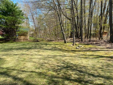 06 Exterior_Backyard