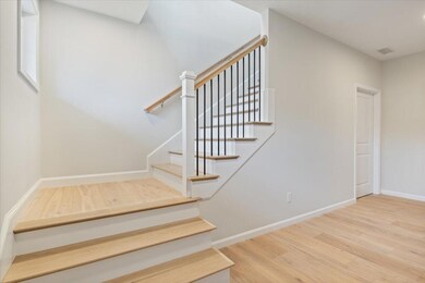 04-34_Regency_Circle_04