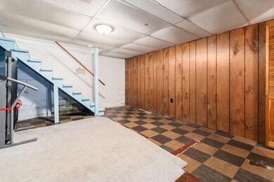 1391 Bryson Rd, Columbus, OH 43224 - photo 5