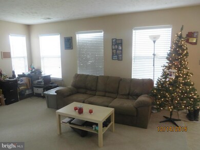 7961 Calvary Ct unit 161, Manassas, VA 20109 - photo 5