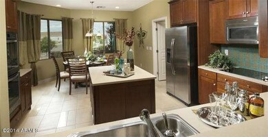 1641 kitchen and dining room