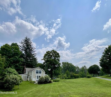 20 Moscow Rd, West Stockbridge, MA 01266 - photo 5