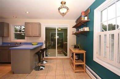 Enjoy your breakfast at the kitchen...