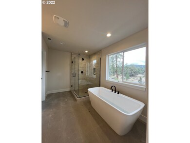 Owner's Suite Bathroom