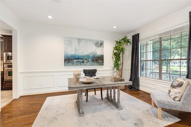 842 W 41st St, Houston, TX 77018 - photo 3