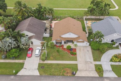 22738 Pickerel Cir, Boca Raton, FL 33428 - photo 5