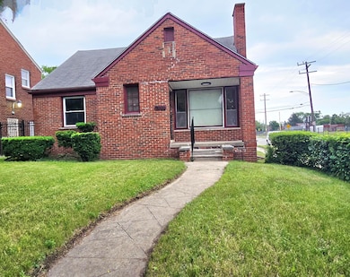 Front view of home