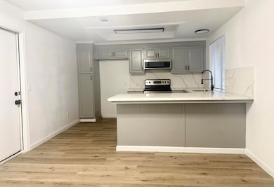 1709 S Noyes St, Visalia, CA 93277 - photo 3