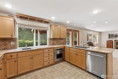 5605 64th Ave W, University Place, WA 98467 - photo 7