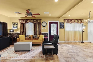 2901 Blanchard Dr, Chalmette, LA 70043 - photo 4