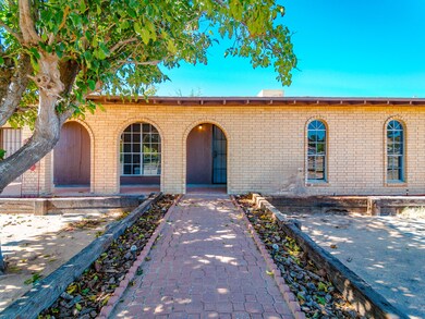 12208 Mankato Rd, Clint, TX 79836 - photo 5