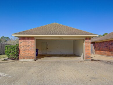 201 Skyview Terrace unit A, Friendswood, TX 77546 - photo 6