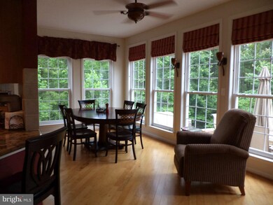 3901 Stonegate Ct, White Plains, MD 20695 - photo 7