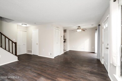 04-67_Drewes_Court-4