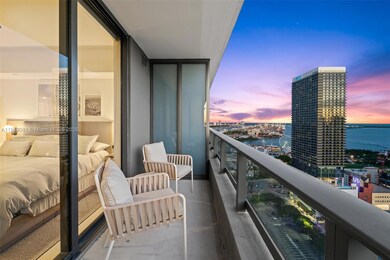 601 NE 1st Ave unit 3210, Miami, FL 33132 - photo 2