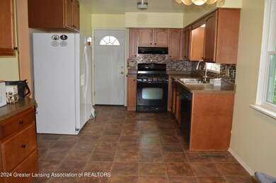Kitchen 3