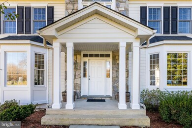 4810 Braddock Knoll Way, Fairfax, VA 22030 - photo 4