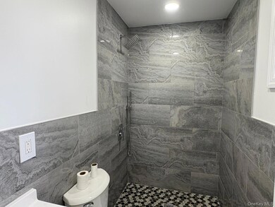 78 S Franklin St, Hempstead, NY 11550 - photo 6