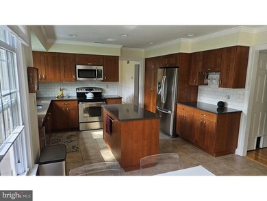 489 Knollbrook Dr, Langhorne, PA 19047 - photo 7