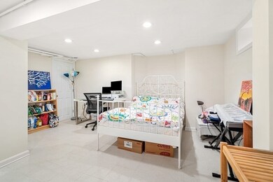 62 Waldorf Rd unit 62, Newton Upper Falls, MA 02464 - photo 3