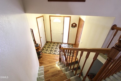 304 Napa Loop, Bismarck, ND 58504 - photo 5