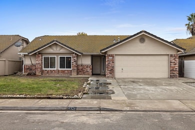 4524 Wessex Ln, Salida, CA 95368 - photo 2