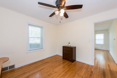 1936 N Poplar St, Waukegan, IL 60087 - photo 7