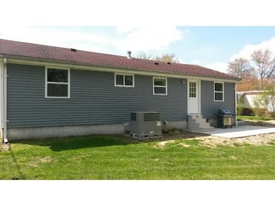 413 E Ripley St, Osgood, IN 47037 - photo 2