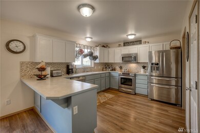 8021 185th Street Ct E, Puyallup, WA 98375 - photo 4