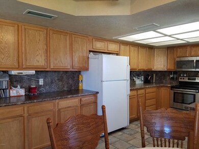 950 W Obispo Ave, Mesa, AZ 85210 - photo 7