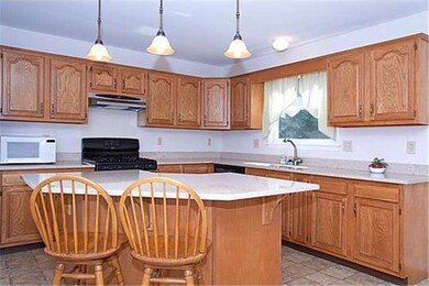 124 Cider Press Dr, Mullica Hill, NJ 08062 - photo 4