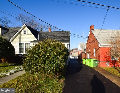 501 Opus Ave, Capitol Heights, MD 20743 - photo 7