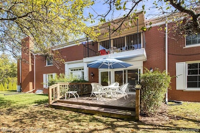 19710 W 13 Mile Rd unit 105, Beverly Hills, MI 48025 - photo 6