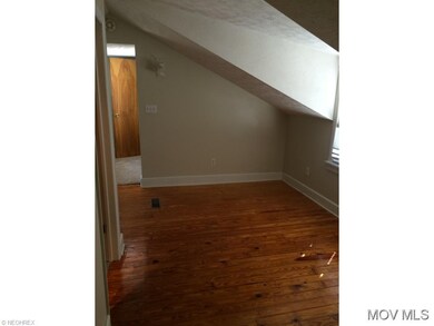 bedroom-up 2