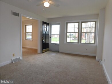 321 Village Rd, Wilmington, DE 19805 - photo 2