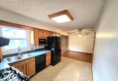 150 Conner Ln, Lewis Center, OH 43035 - photo 6