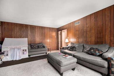 52337 Carriage Hills Dr, South Bend, IN 46635 - photo 2